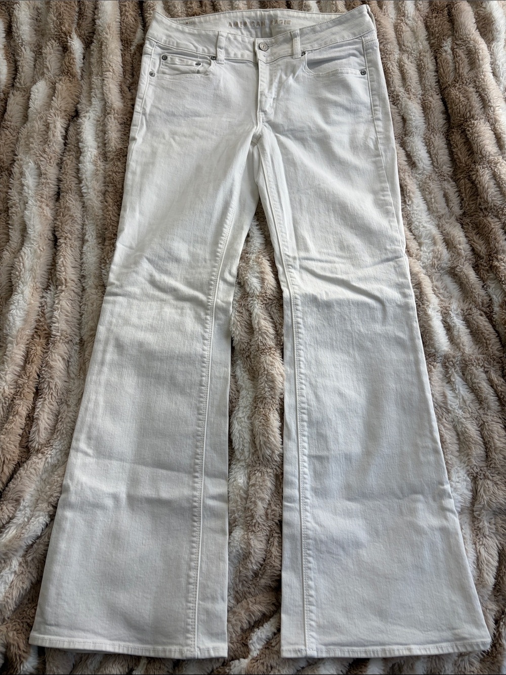 American Eagle Outfitters White Flared Jeans